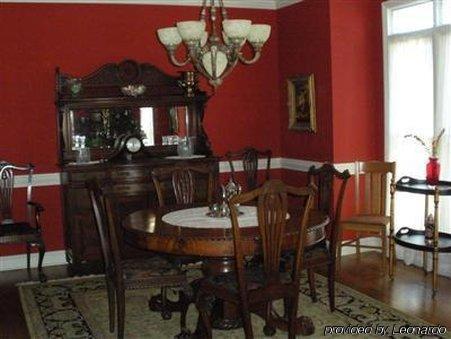 Haynes Bed And Breakfast 그린즈버러 객실 사진