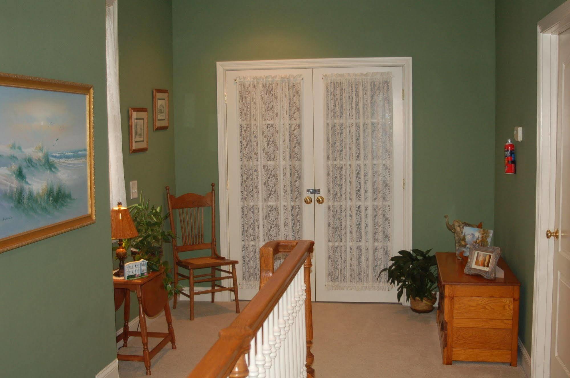 Haynes Bed And Breakfast 그린즈버러 외부 사진